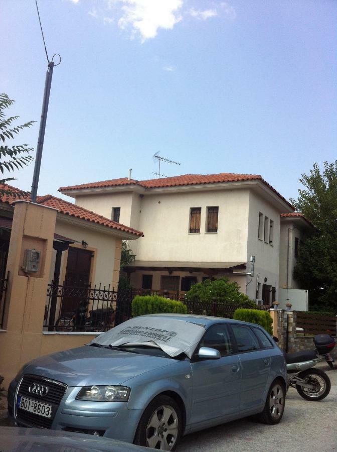 Sole Mio Apartment Milina Exterior photo